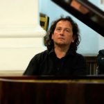 PIANUL-CALATOR-_Horia-Mihail_Foto_Virgil-Oprina_2017_04_25-1024×608