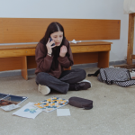 Secvențe din film – SUNT AICI, RĂMÂI CU MINE! 2025 (4)